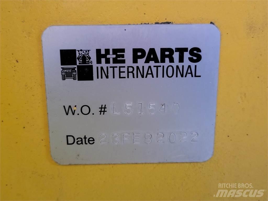Komatsu EH9423 Artikulētie pašizgāzēji