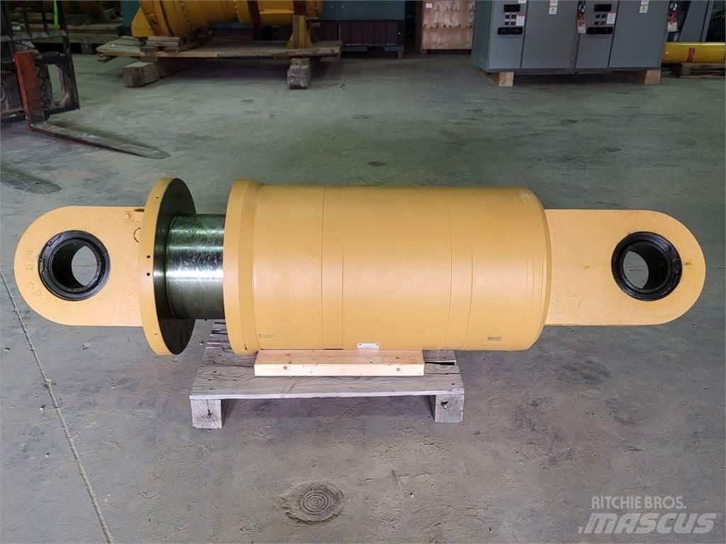 Komatsu EH9423 Artikulētie pašizgāzēji