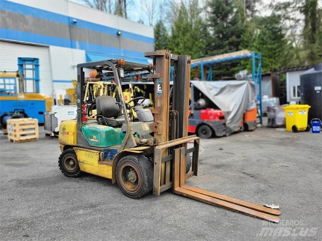 Komatsu FG30HT-14 Būvniecība- Citi