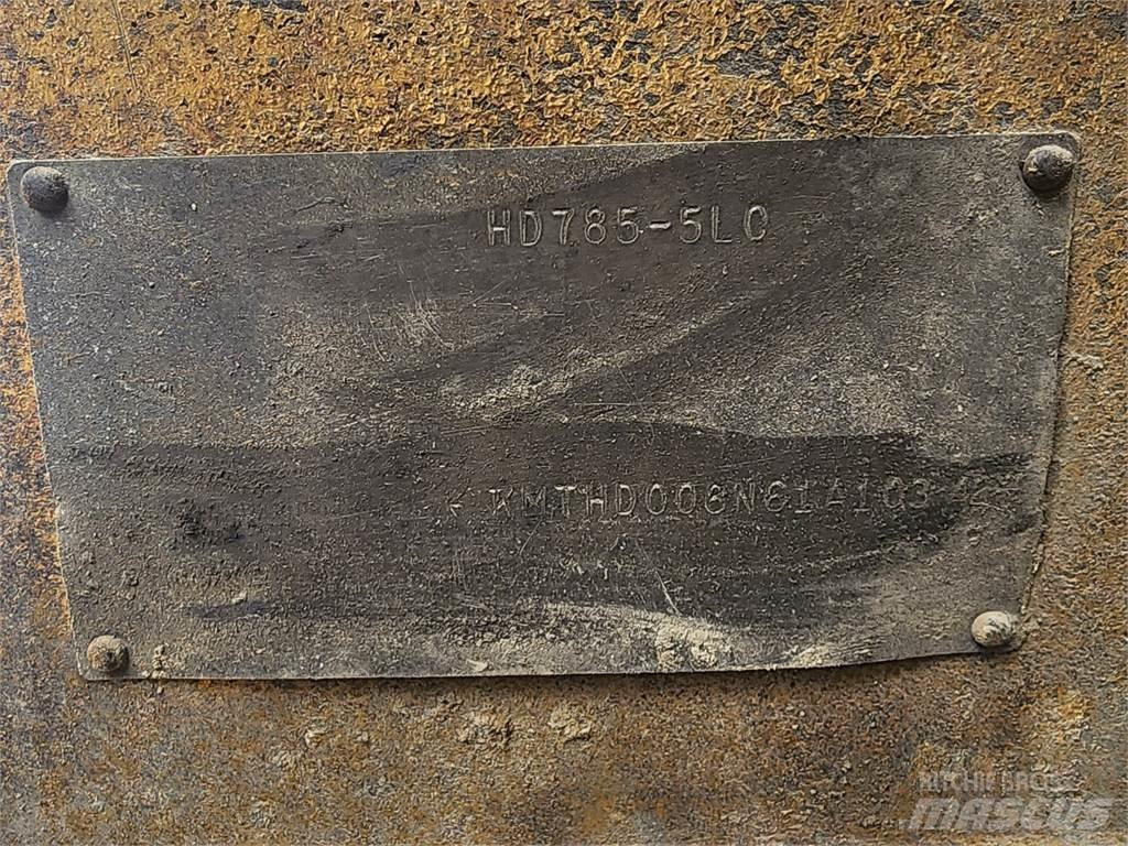 Komatsu HD785-5LC Artikulētie pašizgāzēji