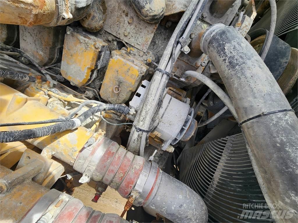 Komatsu HD785-5LC Artikulētie pašizgāzēji
