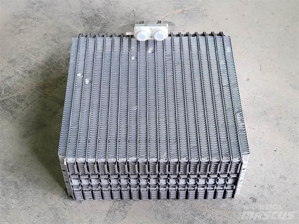 Komatsu ND447600-0651 Sildīšanas un atkausēšanas iekārtas