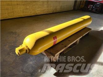 Komatsu PC2733 Artikulētie pašizgāzēji