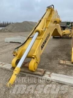 Komatsu PC800 Ekskavatori uz riteņiem