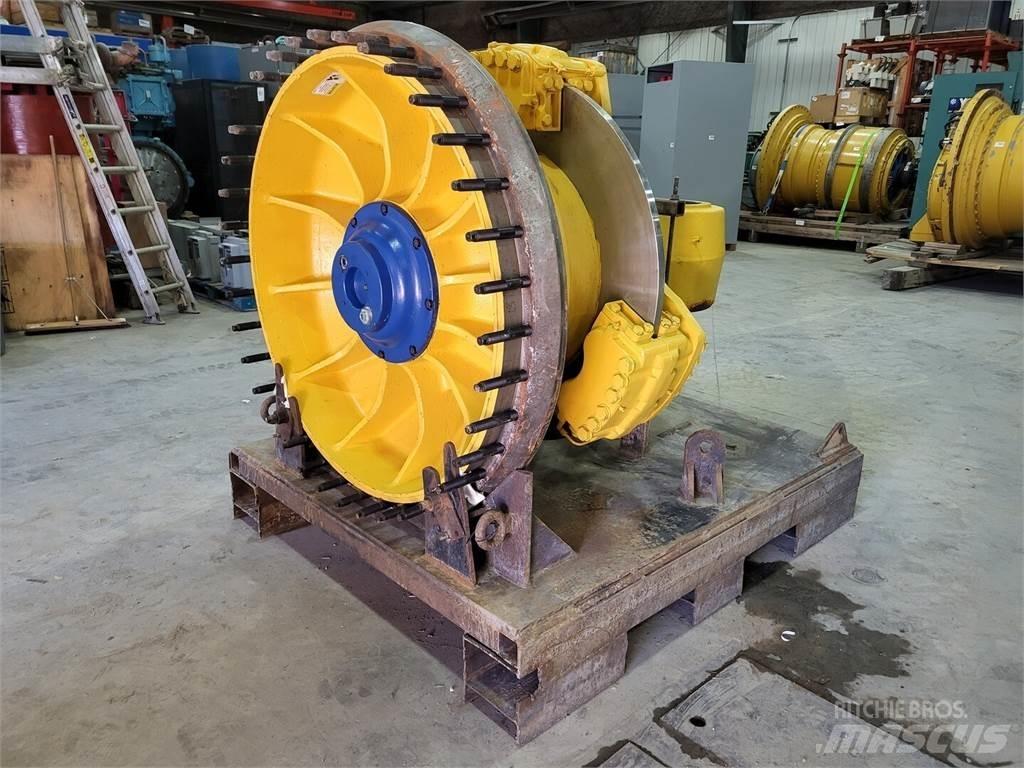 Komatsu RTEM3840SERV Artikulētie pašizgāzēji