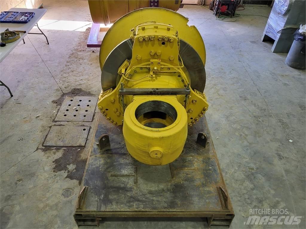 Komatsu RTEM3840SERV Artikulētie pašizgāzēji