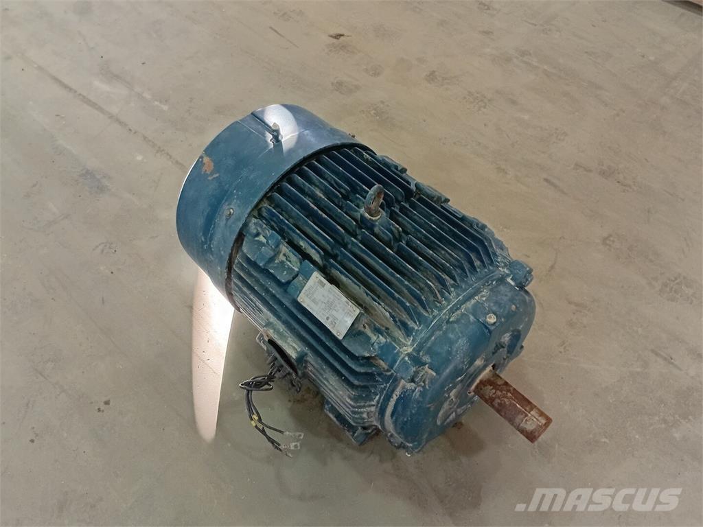 Siemens 1LA03244ES51 Industriālie dzinēji