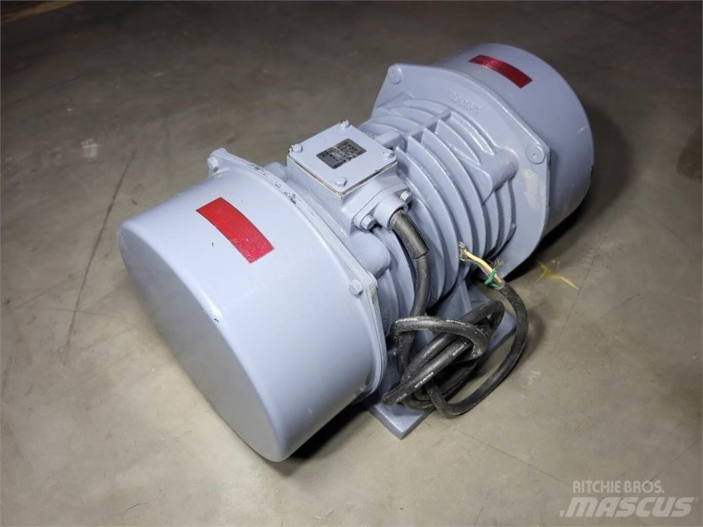  URAS KEE-13-6B Industriālie dzinēji