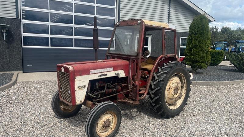 IH 434 Traktori