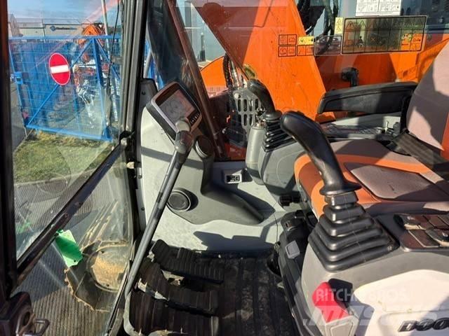 Develon Dx140lcr-5 Kāpurķēžu ekskavatori