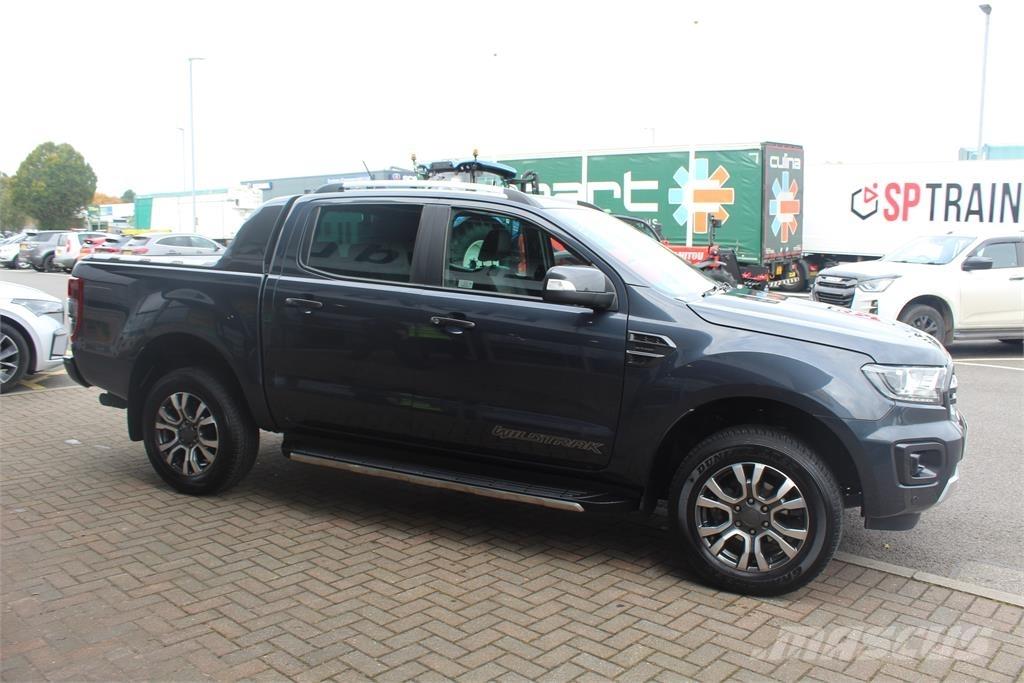 Ford Ranger Wildtrak Vieglais kravas automobilis/izkraušana no sāniem
