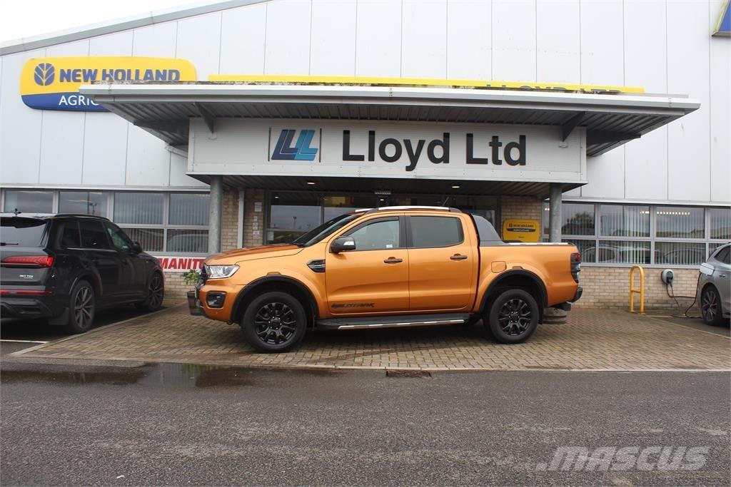 Ford Ranger Wildtrak Vieglais kravas automobilis/izkraušana no sāniem