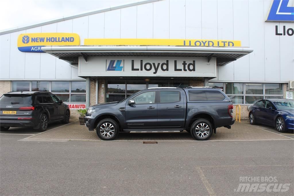 Ford Ranger Wildtrak Vieglais kravas automobilis/izkraušana no sāniem
