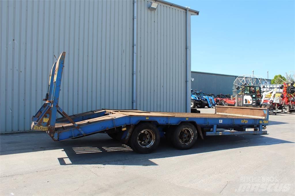 Herbst Low Loader Citas piekabes