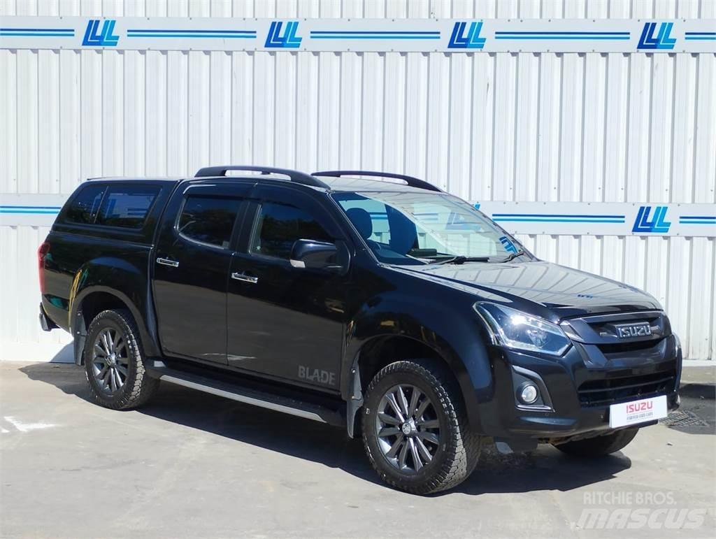 Isuzu Blade Vieglais kravas automobilis/izkraušana no sāniem