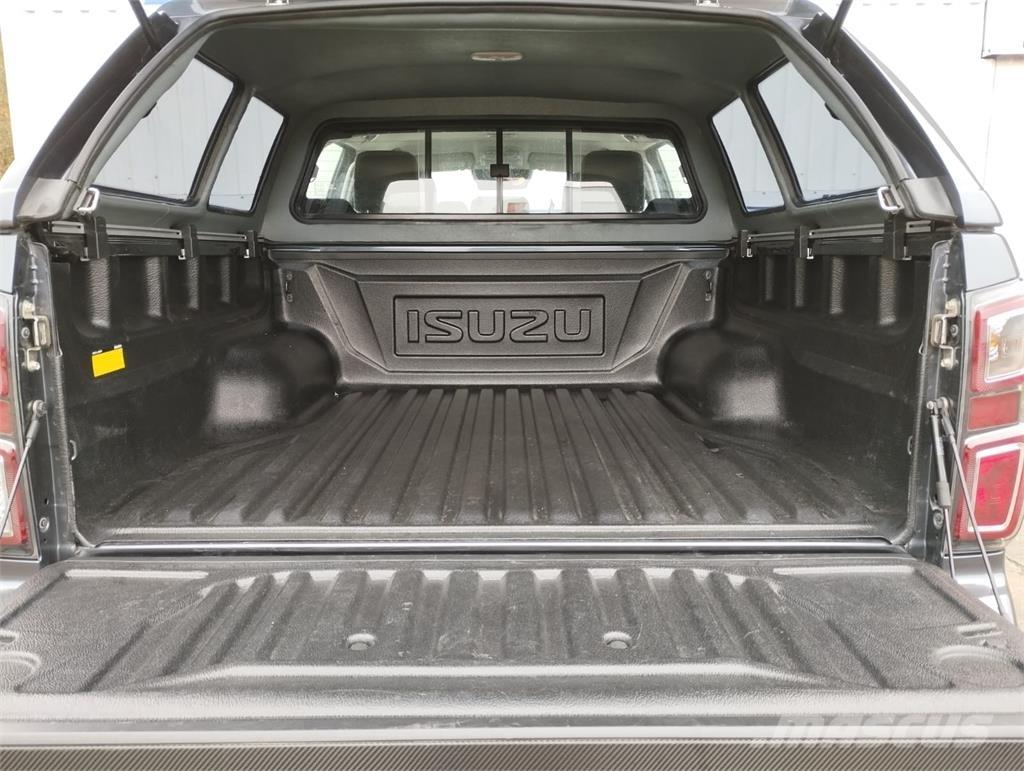 Isuzu DL40 Vieglais kravas automobilis/izkraušana no sāniem