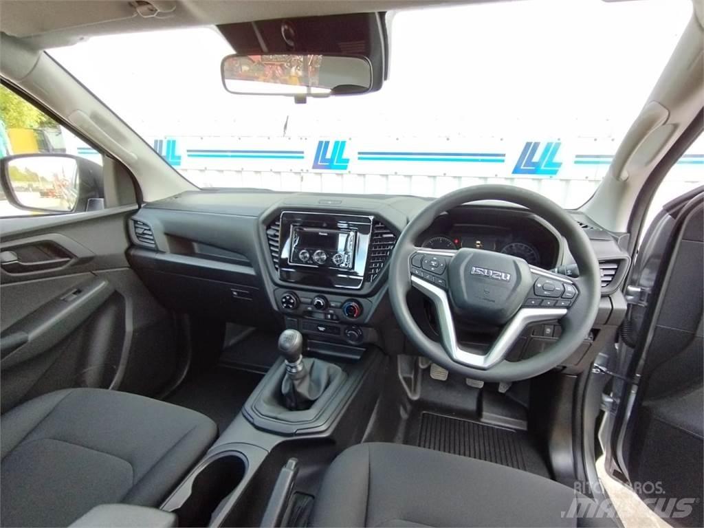 Isuzu Utility Singl Būvniecība- Citi