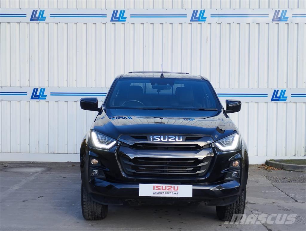 Isuzu V-Cross Vieglais kravas automobilis/izkraušana no sāniem