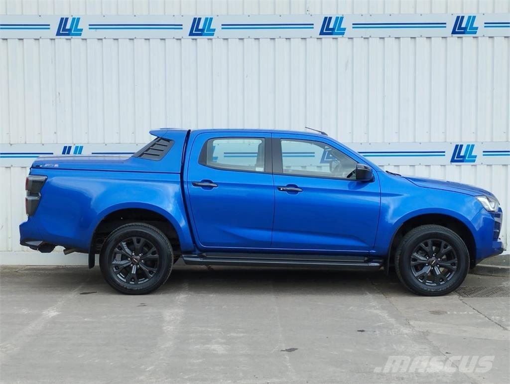 Isuzu V-Cross Vieglais kravas automobilis/izkraušana no sāniem