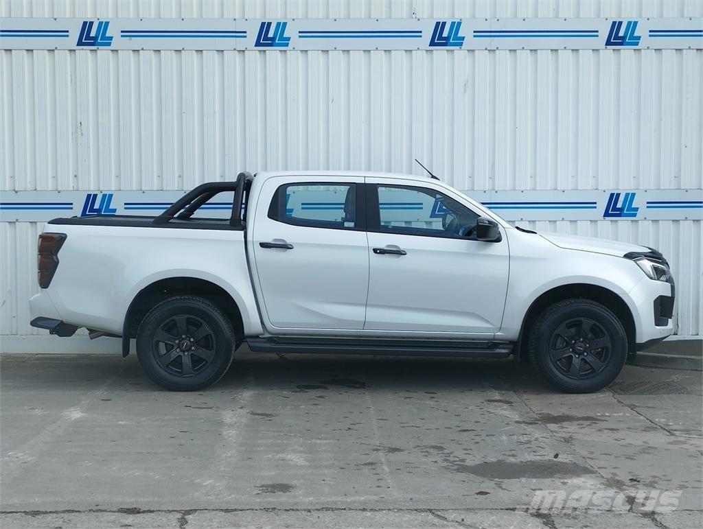Isuzu V-Cross Vieglais kravas automobilis/izkraušana no sāniem