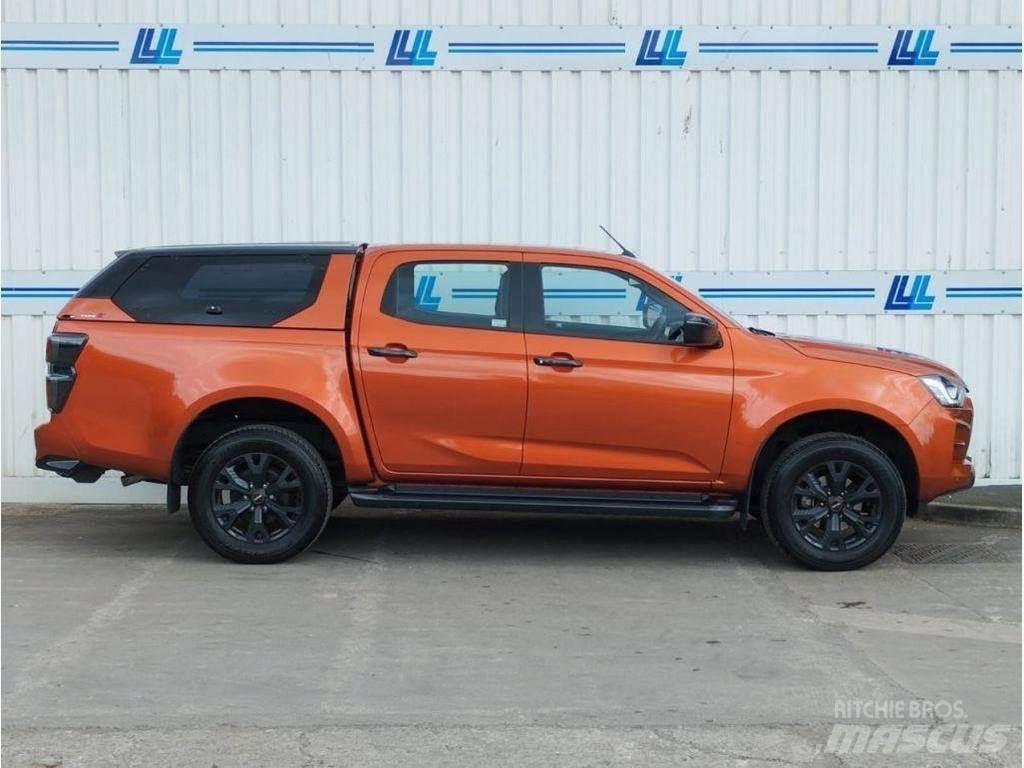 Isuzu V-Cross Vieglais kravas automobilis/izkraušana no sāniem