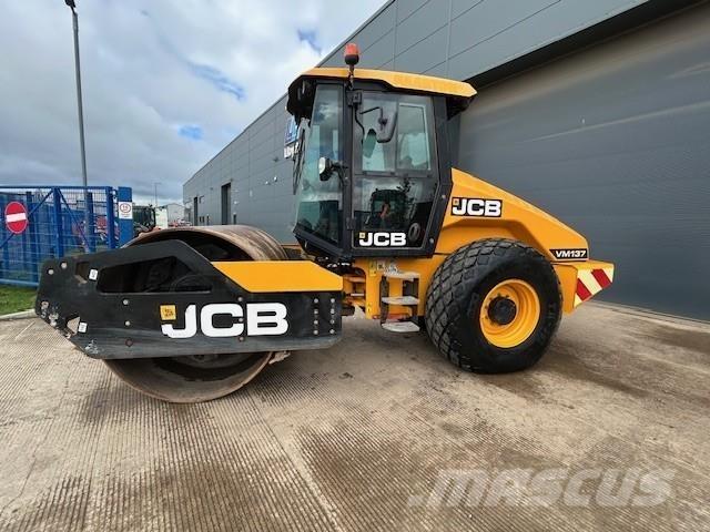 JCB VM137 Būvniecība- Citi