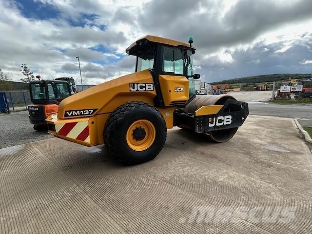 JCB VM137 Būvniecība- Citi