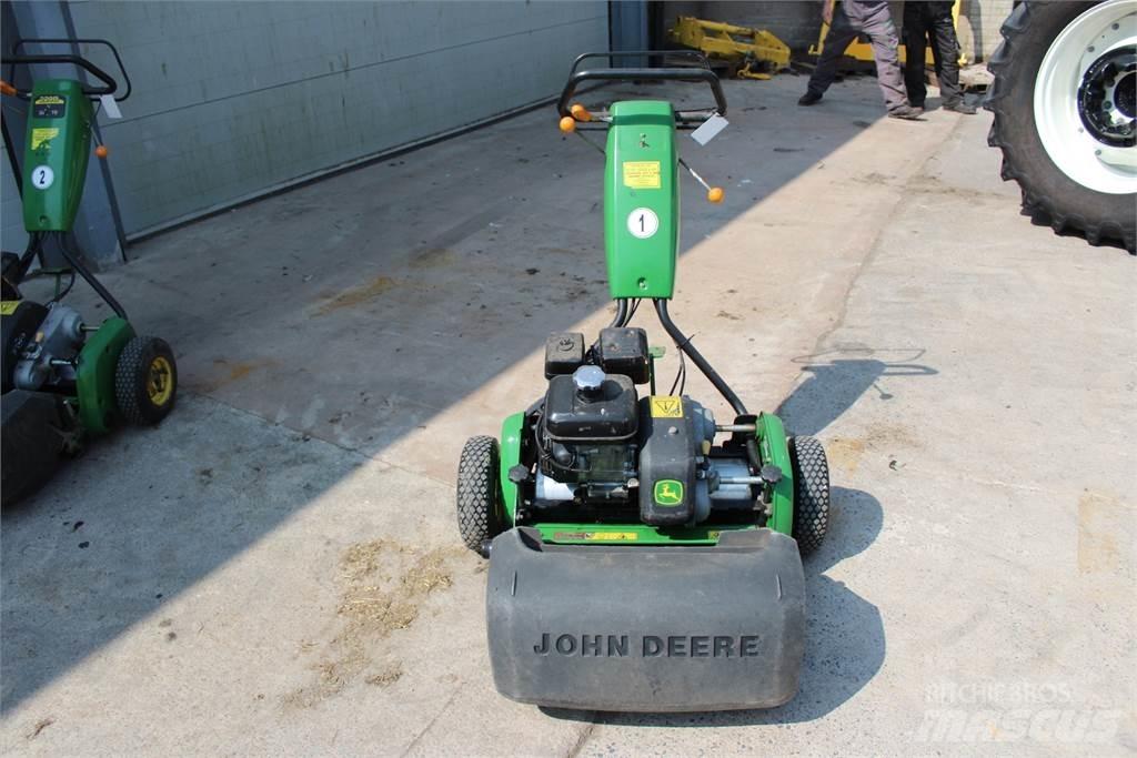 John Deere 220B Stumjamās pļaujmašīnas