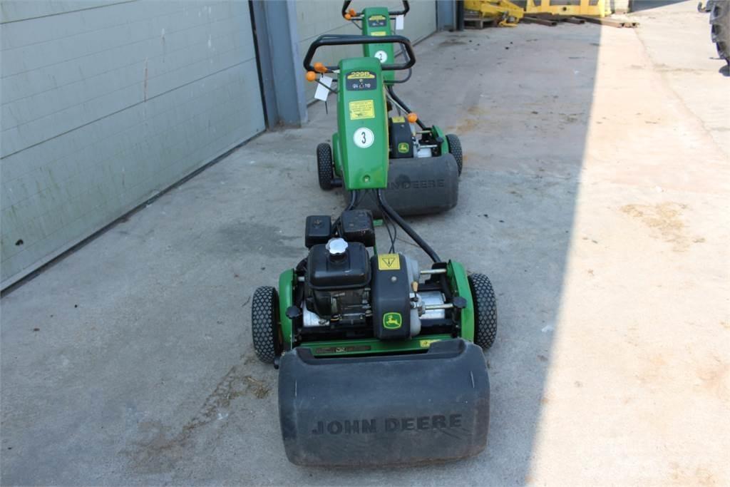 John Deere 220B Stumjamās pļaujmašīnas