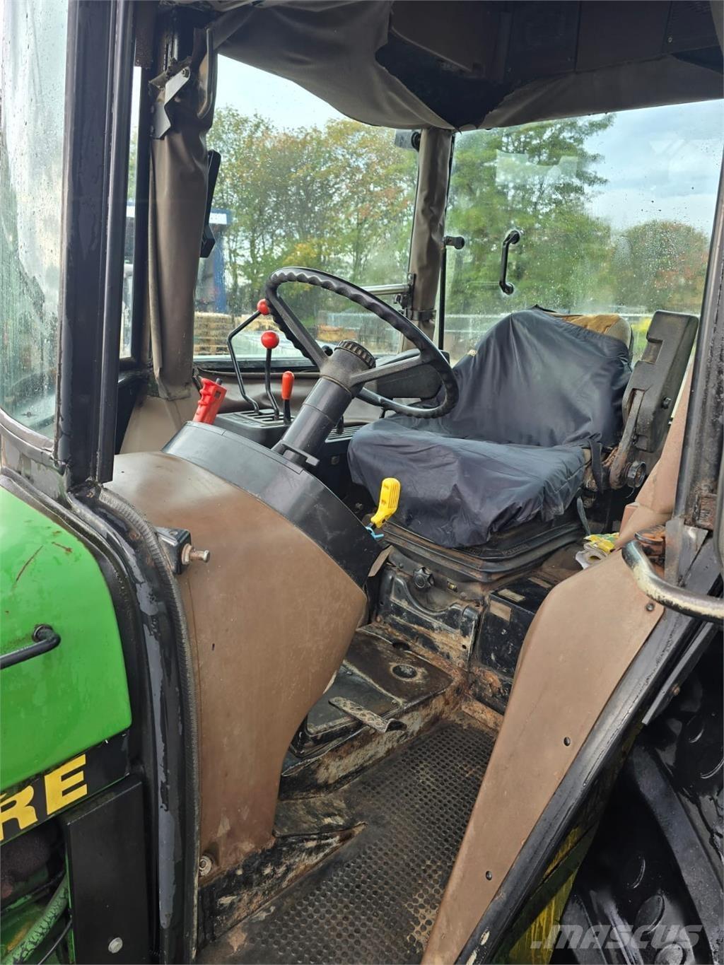 John Deere 2650 Traktori