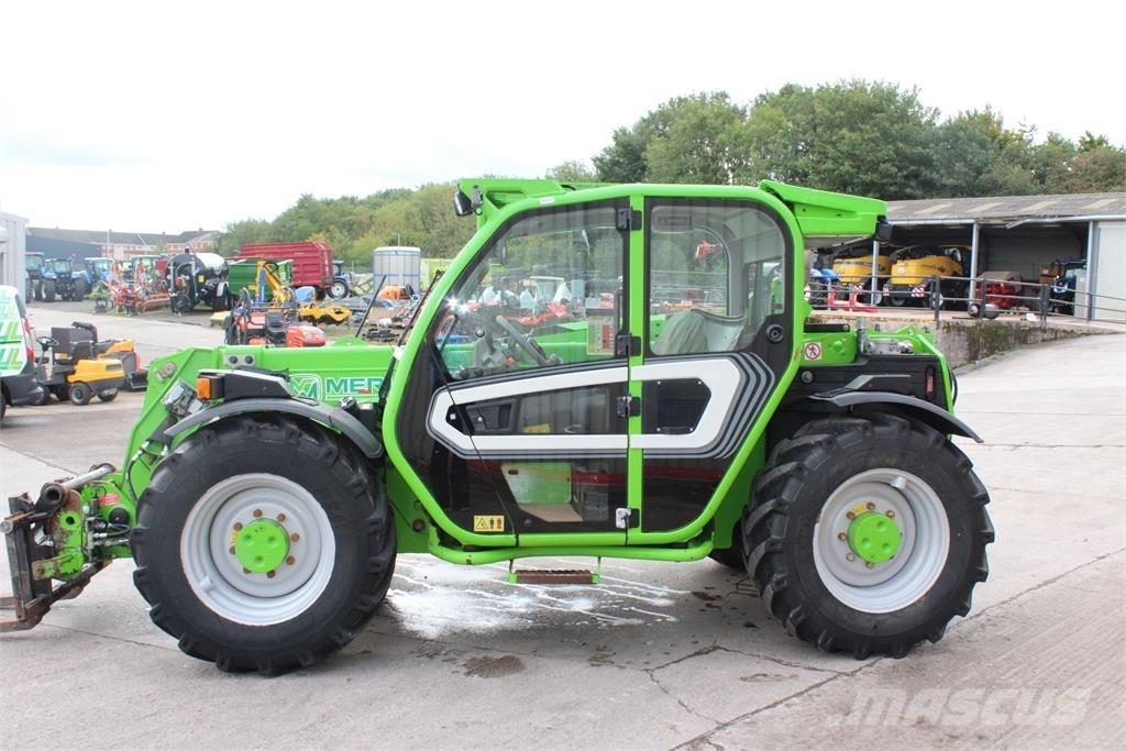 Merlo TF33.7 115 Teleskopiskie manipulatori