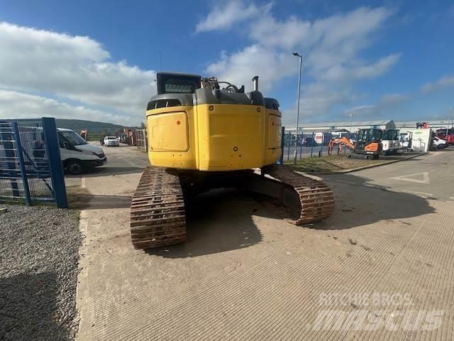 New Holland E235bsr-2 Kāpurķēžu ekskavatori