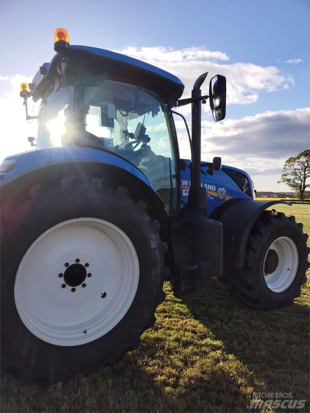 New Holland T7.190 Traktori