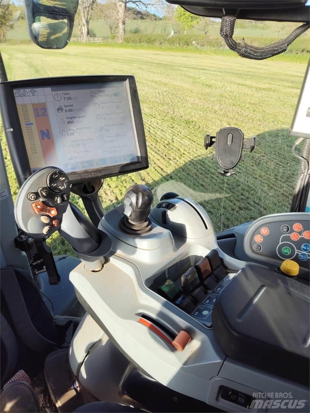 New Holland T7.190 Traktori