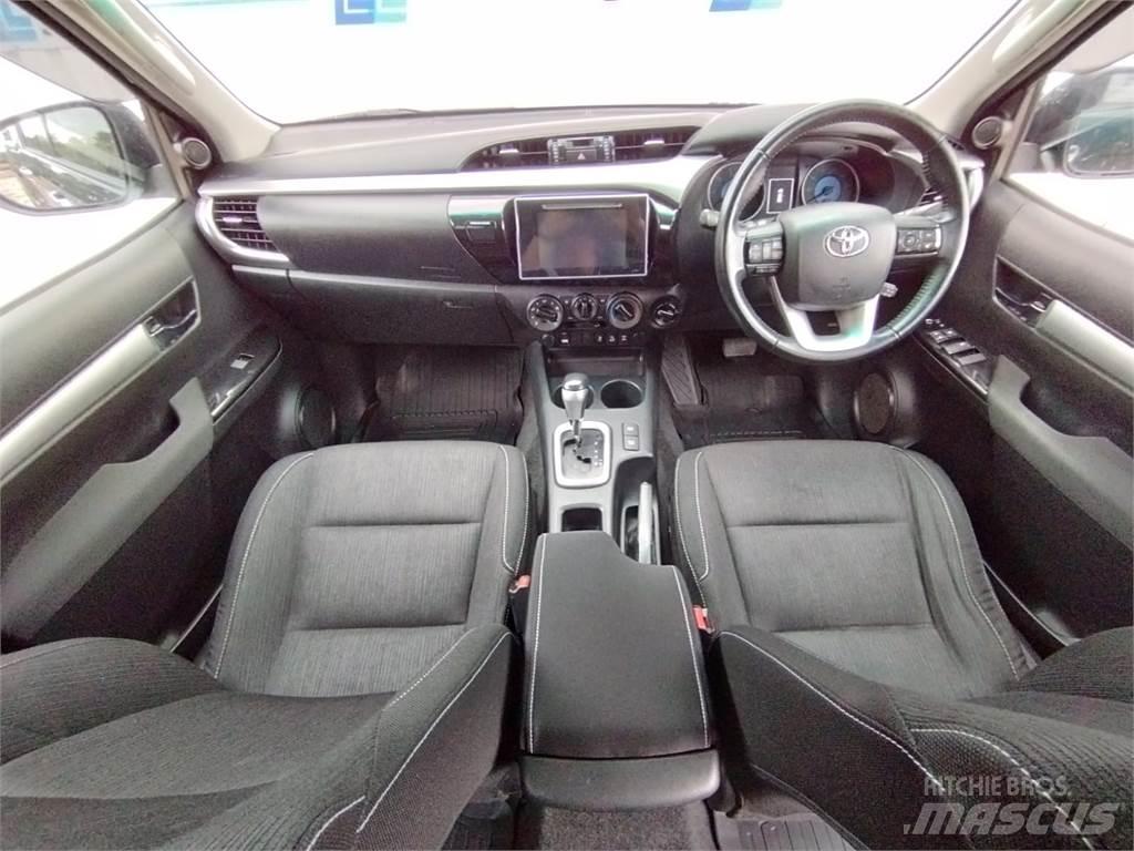 Toyota Hilux Būvniecība- Citi