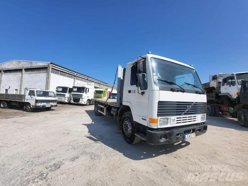 Volvo FL7 Platformas/izkraušana no sāniem
