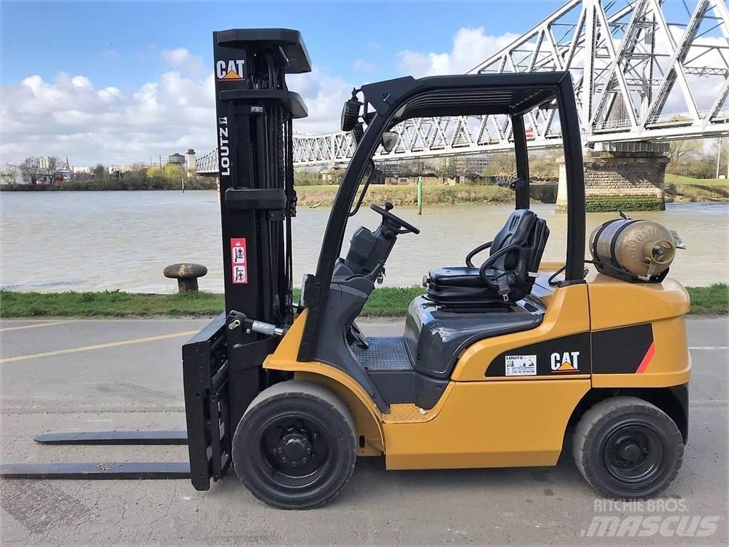 CAT GP30N Autokrāvēji - citi