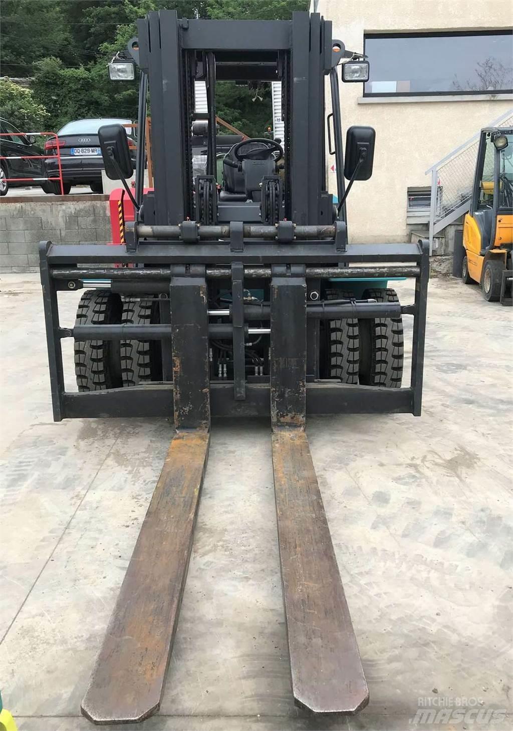Clark C75L Autokrāvēji - citi