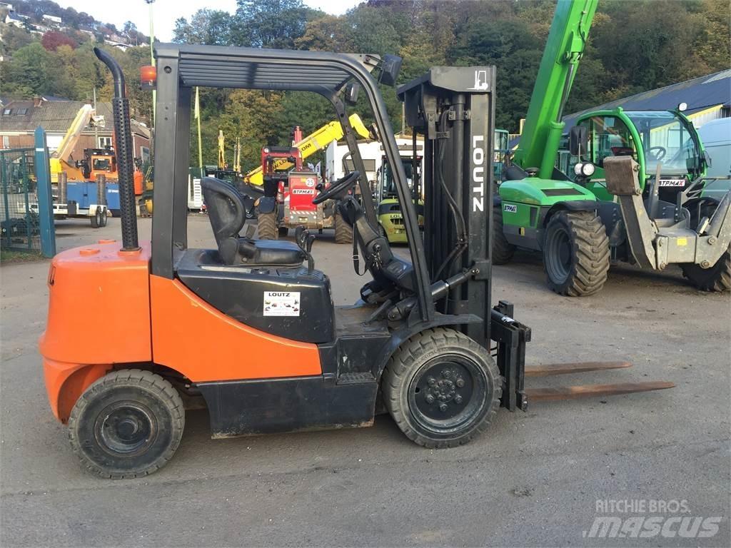 Doosan D30S Autokrāvēji - citi
