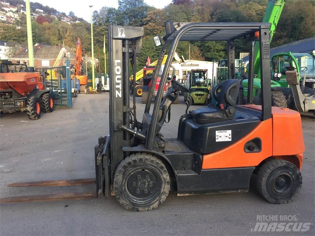 Doosan D30S Autokrāvēji - citi
