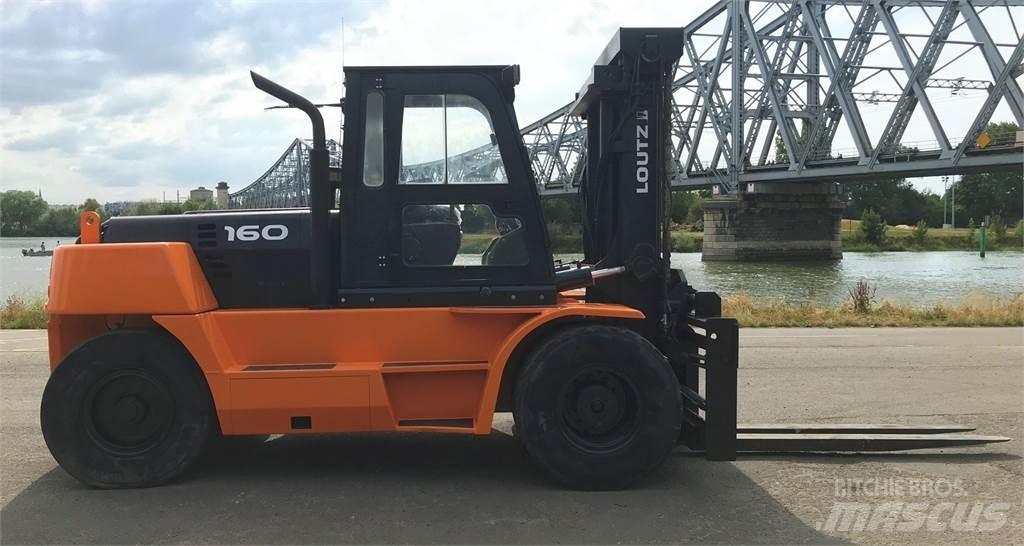 Doosan DL160 Tehnika ar dīzeļa dzinēju