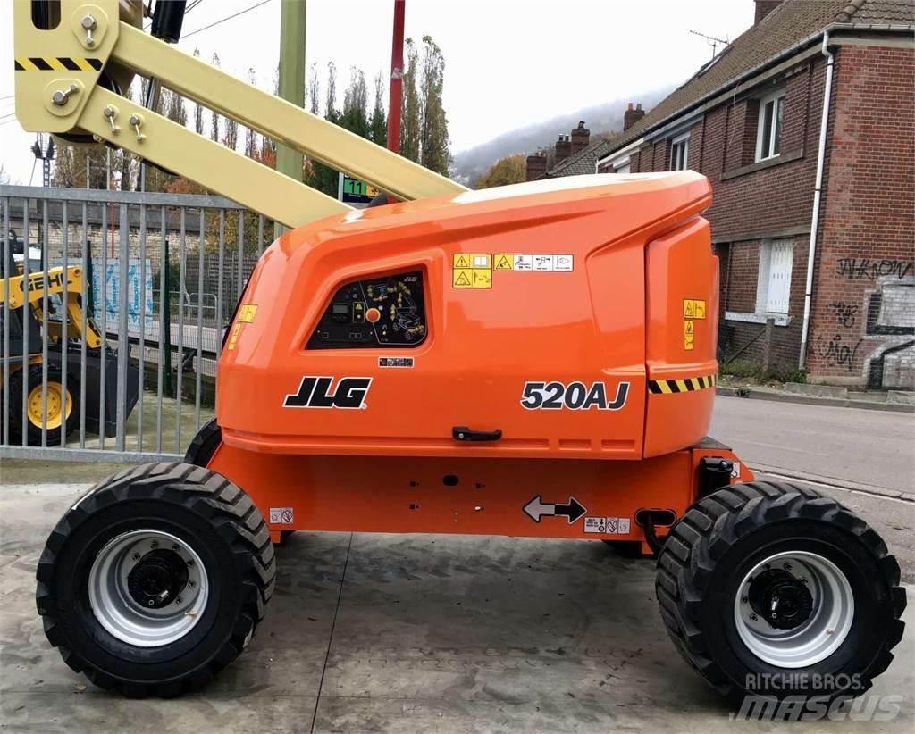 JLG 520AJ Citi pacēlāji un platformas