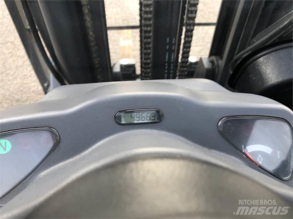 Komatsu FG25 Autokrāvēji - citi