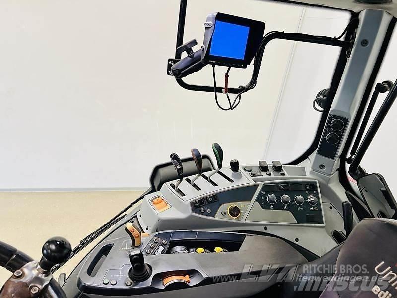 Valtra T174 Traktori
