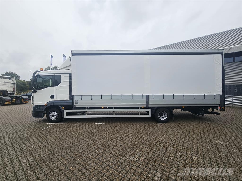 MAN TGL 12.250 Tents
