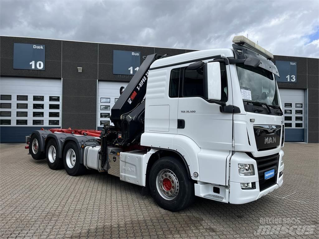 MAN TGS 35.500 8x4 Kabeļu pacēlājs nomontējamām kravas mašīnām