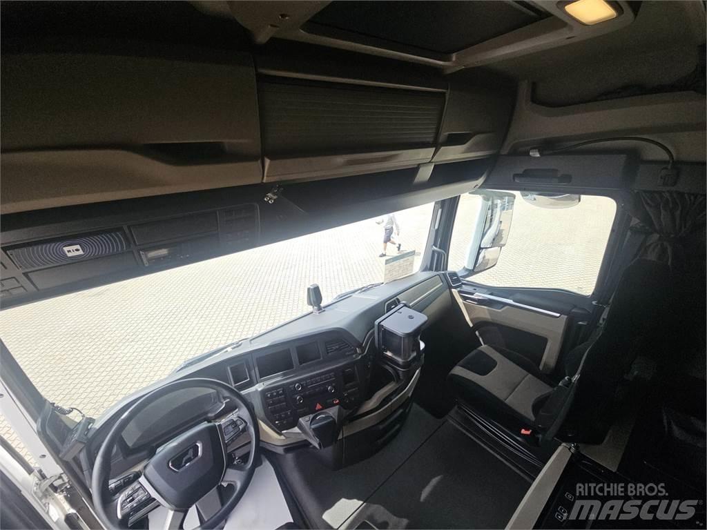 MAN TGX 26.510 6x2 Vilcēji