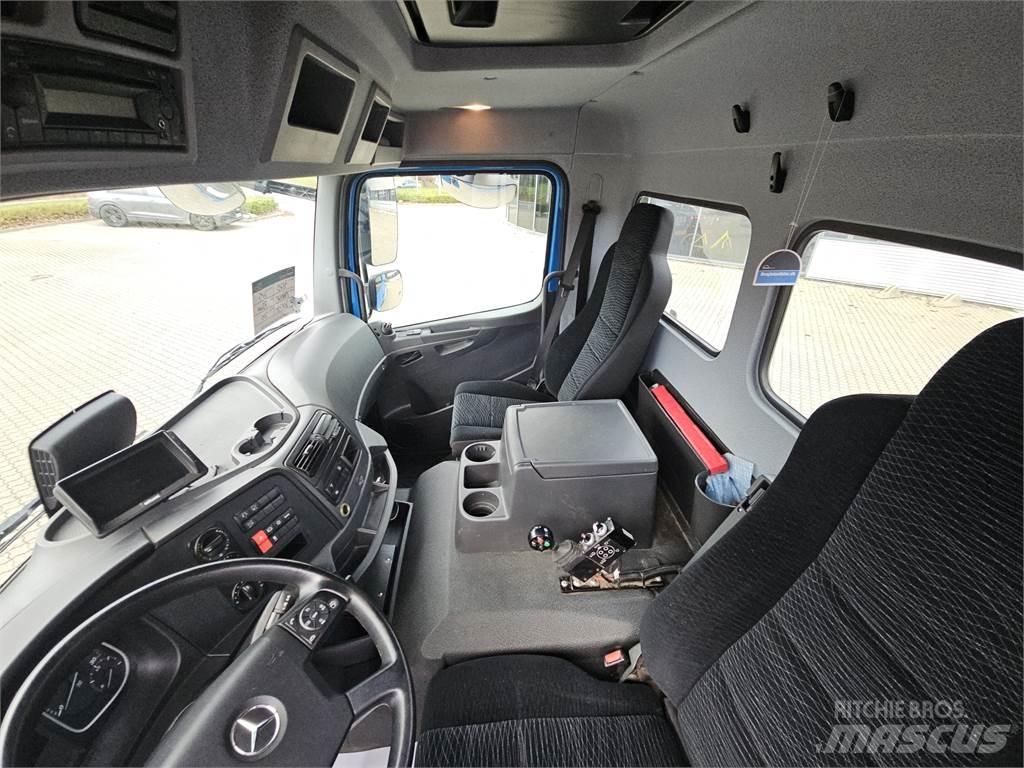 Mercedes-Benz Atego 1224 Kabeļu pacēlājs nomontējamām kravas mašīnām