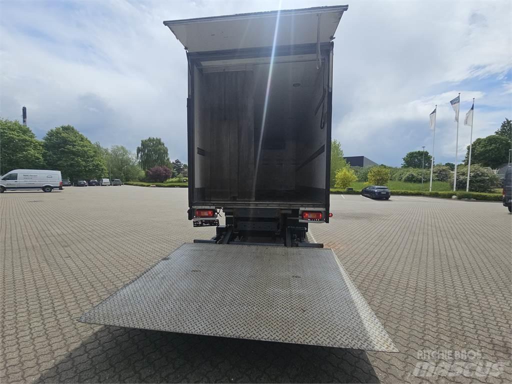 Volvo FE320 Kravas automašīnas - refrižeratori