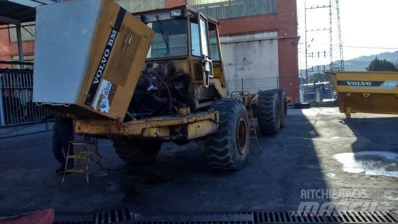 Volvo A25B Artikulētie pašizgāzēji